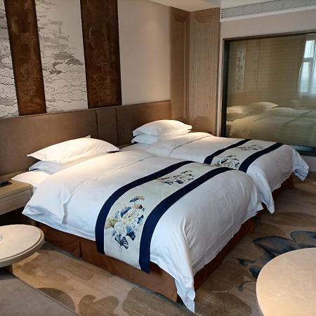 Baoying Jinling Hotel Extérieur photo